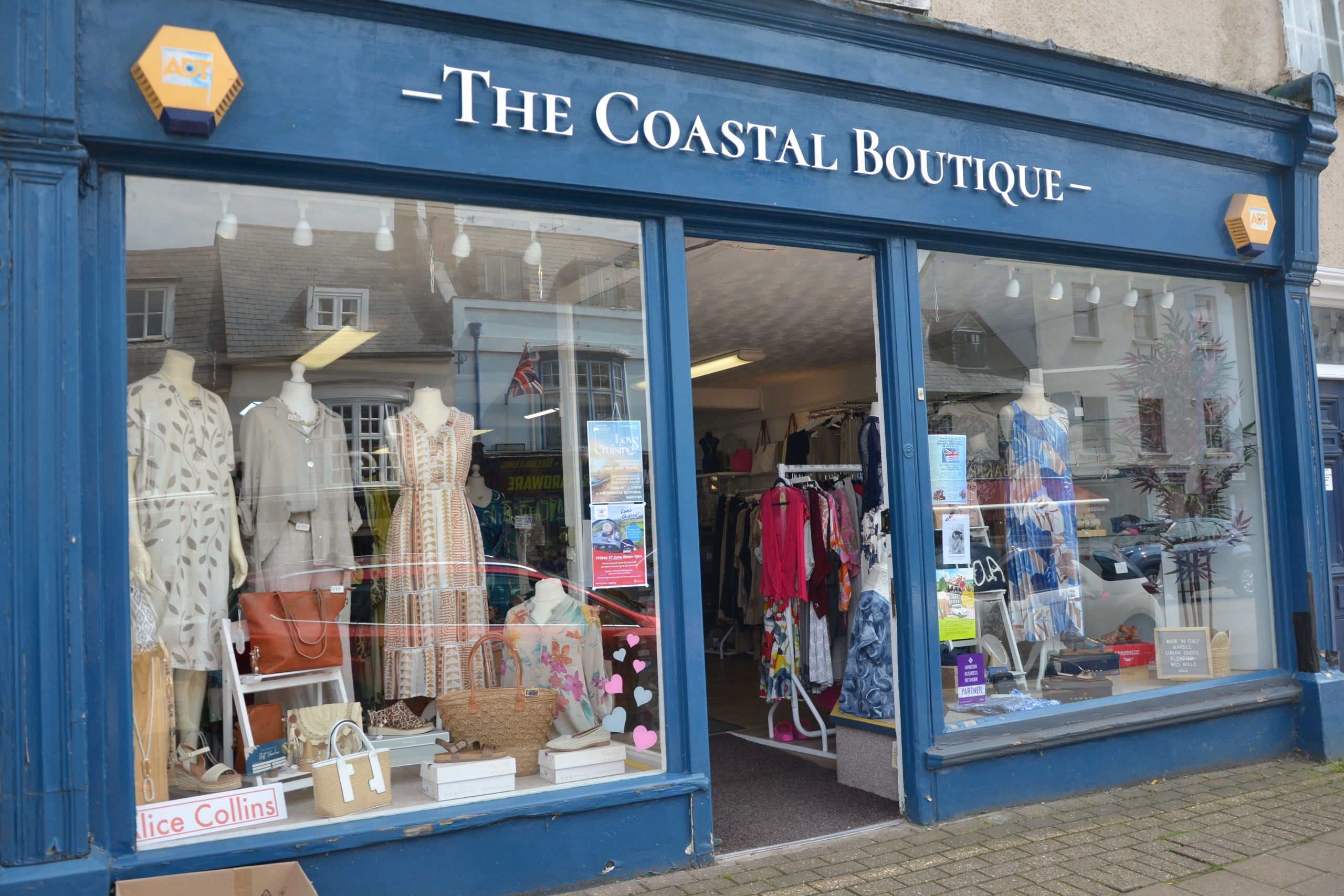 Hbn coastal boutique shop front